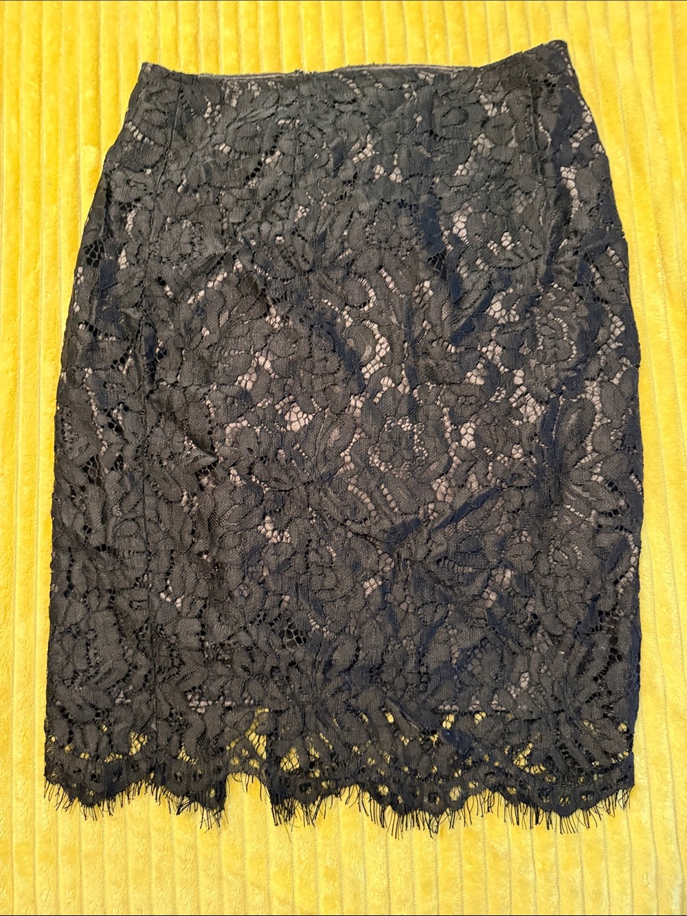 White House Black Market Black Lace Pencil Skirt